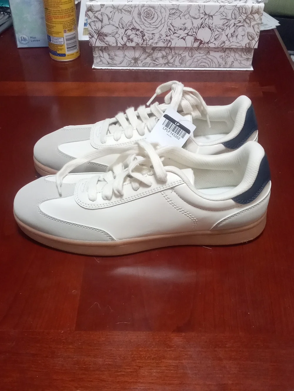Goodfellow Men's White and Light Gray Low-Top Sneakers Sz 9 1/2 NWT $40 Finlay
